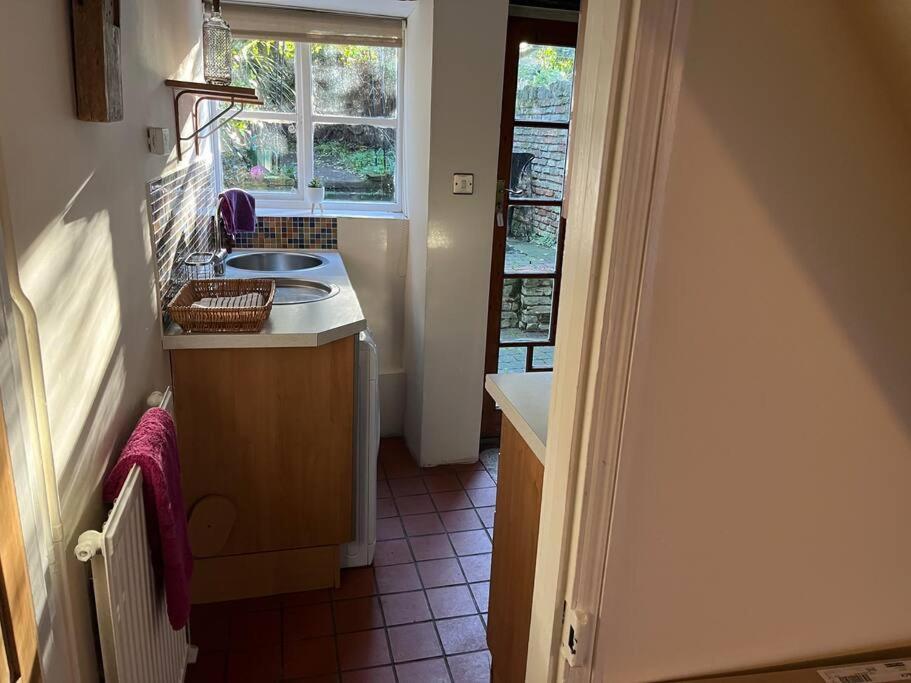 Historic Town Centre Cottage Bury St. Edmunds Bagian luar foto