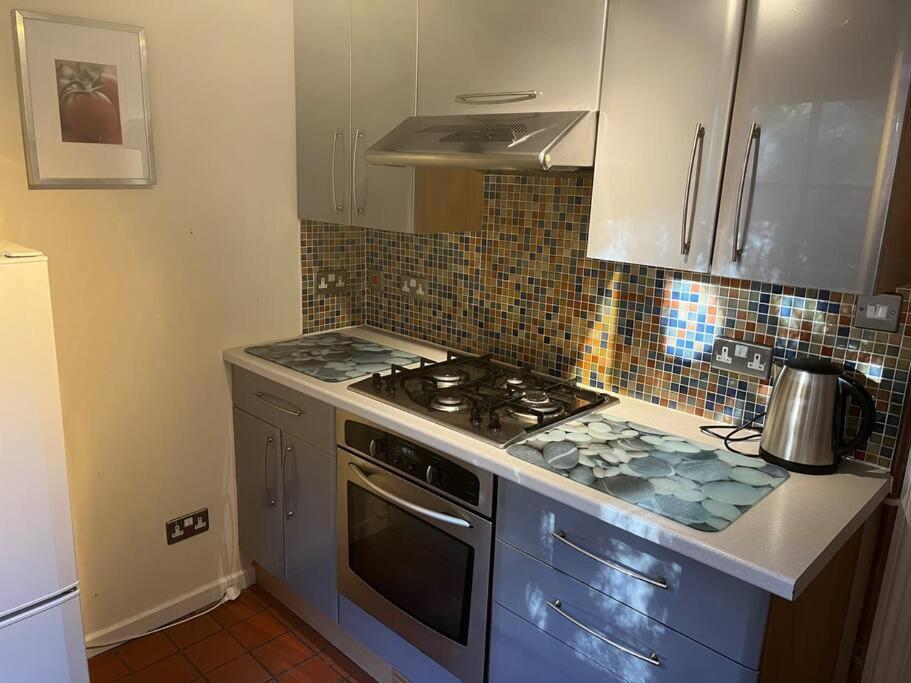 Historic Town Centre Cottage Bury St. Edmunds Bagian luar foto